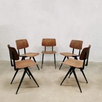 industriele school stoelen Galvanitas industrial chairs