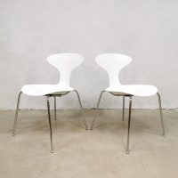 Orbit stoelen dining chairs eetkamerstoelen stacking chairs Lovegrove design USA