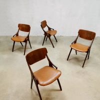 midcentury design dining chairs Hovmand Olsen
