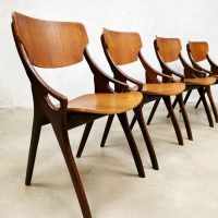 Vintage Danish dining chairs eetkamerstoelen Hovmand Olsen Mogens Kold 'Teak'