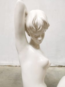 Cortendorf lady sculpture beeld decoration