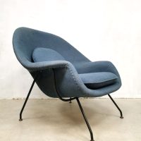 Womb fauteuil sixties midcentury Knoll ease chair lounge vintage Eero Saarinen jaren 50 design baarmoeder stoel