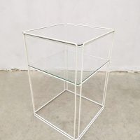 Vintage nesting tables mimiset kubus bijzettafeltjes Max Sauze ‘Isocele’