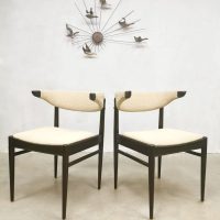 Midcentury vintage dining chairs sixties eetkamerstoelen Danish design Deens