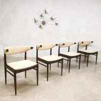 Vintage Danish design dining chairs eetkamerstoelen 'wingback'