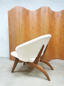 midcentury vintage design easy chair Artifort Theo Ruth