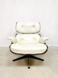 midcentury design lounge chair Eames Fehlbaum SE670