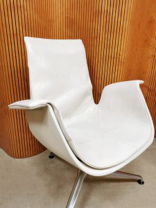 white leather vintage office chair Kill International