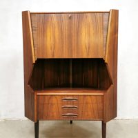 vintage Deense palissander cabinet rosewood corner hoekkast Danish design