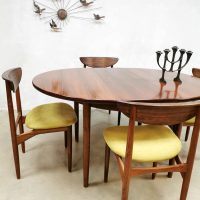 vintage Danish design extendable dining table eetkamertafel