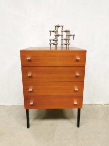 Vintage teak cabinet chest of drawers ladekast 'Dutch minimalism'