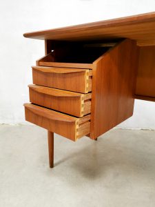 vintage desk Deens teak design bureau Tibergaard 4