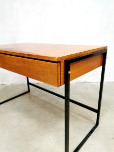 Fifties jaren 50 vintage desk writing midcentury minimalsm bureau minimalistisch