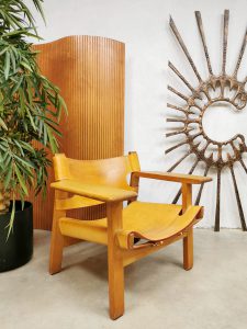 midcentury design spanish chair Borge Mogensen Frederica armchairs