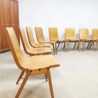 Vintage plywood stacking chairs eetkamerstoelen Ronald Rainer