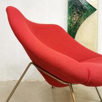 vintage design Oyster Pierre Paulin lounge chair