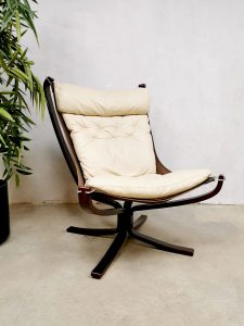 Falcon easy chair & stool Vatne Mobler Sigurd Ressel