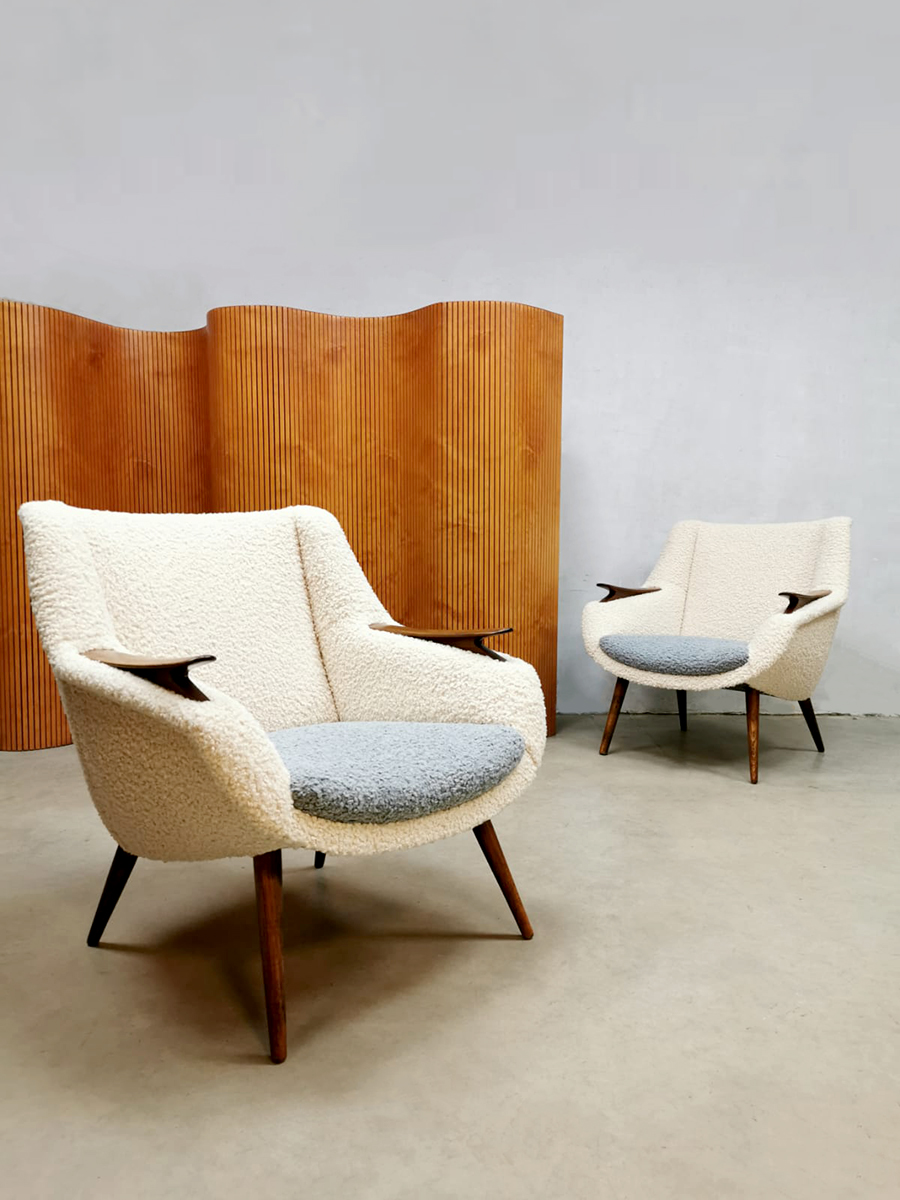 Midcentury Danish design armchairs lounge fauteuils 'Duo tone bouclé'