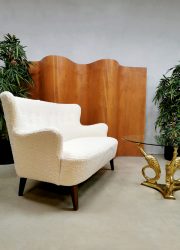 Midcentury Dutch design sofa bank Theo Ruth Artifort 'Bouclé fabric'