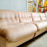 soft pink modular sofa elementen bank vintage retro