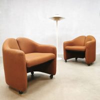 Midcentury Italian design easy chairs PS142 Eugenio Gerli Tecno