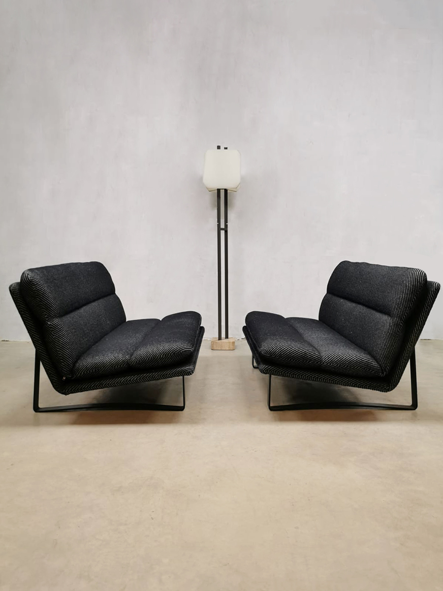 Midcentury Dutch design Artifort 2 seater lounge sofa Kho Liang ie C683