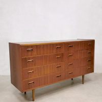 Midcentury Danish design double chest of drawers teak ladenkast Deens interior