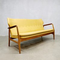 Midcentury Dutch sofa Madsen & Schubell Bovenkamp 'Floral yellow'