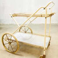Vintage design serving trolley golden metal serveerwagen