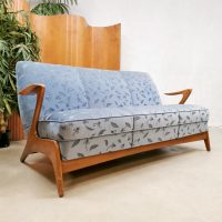 Danish vintage design Z shape sofa Deense bank Kurt Østervig 'floating armrests'