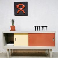 Vintage Industrial sideboard cabinet dressoir Ahrend de Cirkel 'minimalism'