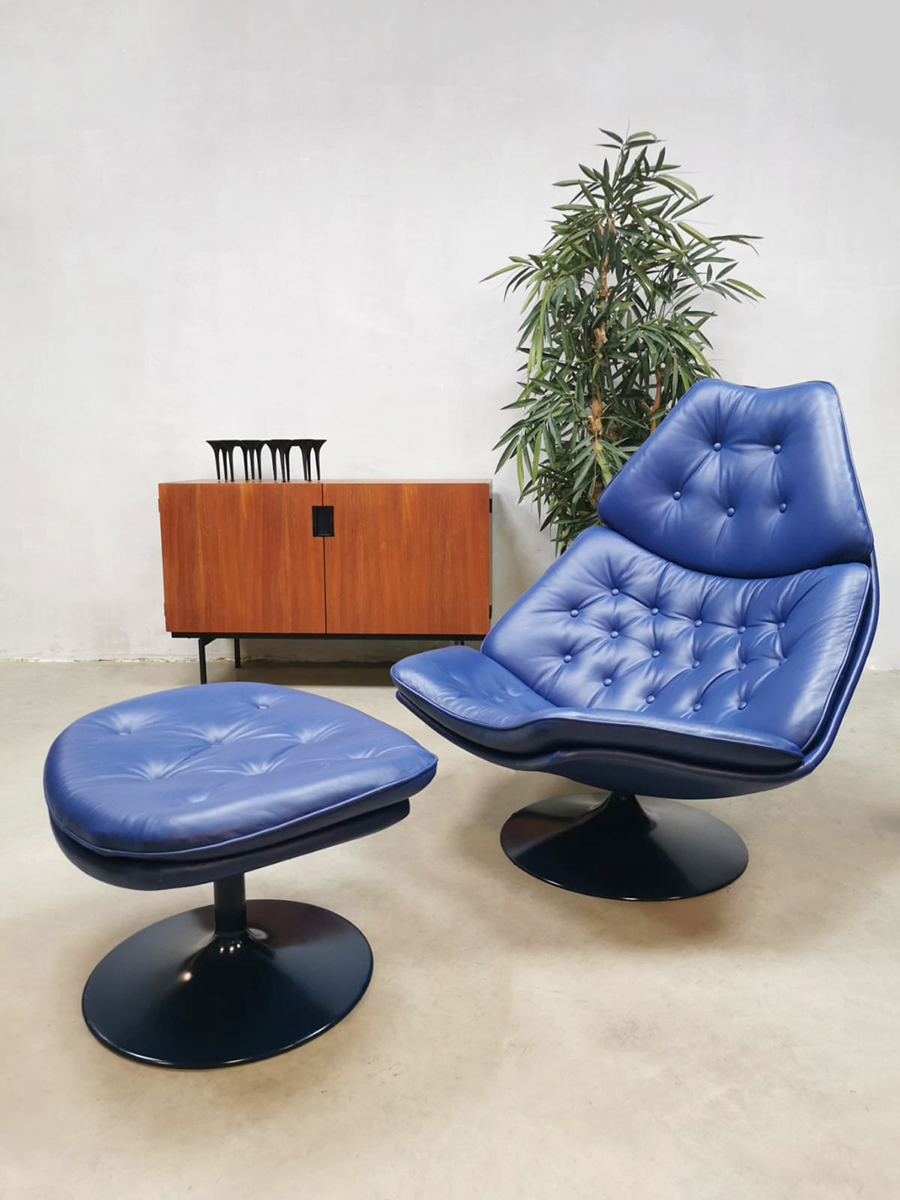 Vintage design swivel chair Artifort F588 Geoffrey Harcourt 'konings blauw'
