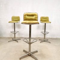 retro stool Vintage design Space Age bar stools barkrukken 'green velvet'