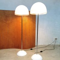 Midcentury Italian design floor lamp vloerlamp Baobab van iGuzzini