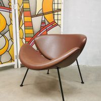 Pierre Paulin Artifort vintage design chair brown leather Orange Slice