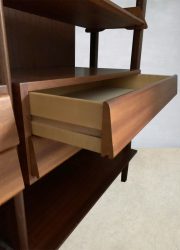 Italiaanse design kast boekenkast kledingkast cabinet design