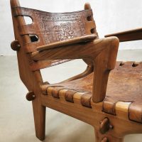 Leather lounge chairs Inca Maya embossing Angel Pazmino tuigleren fauteuil