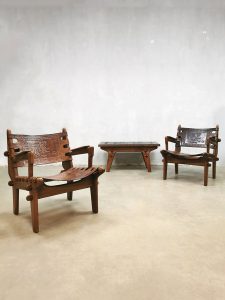 Retro design fauteuils lounge chairs salontafel Angel Pazmino Inca