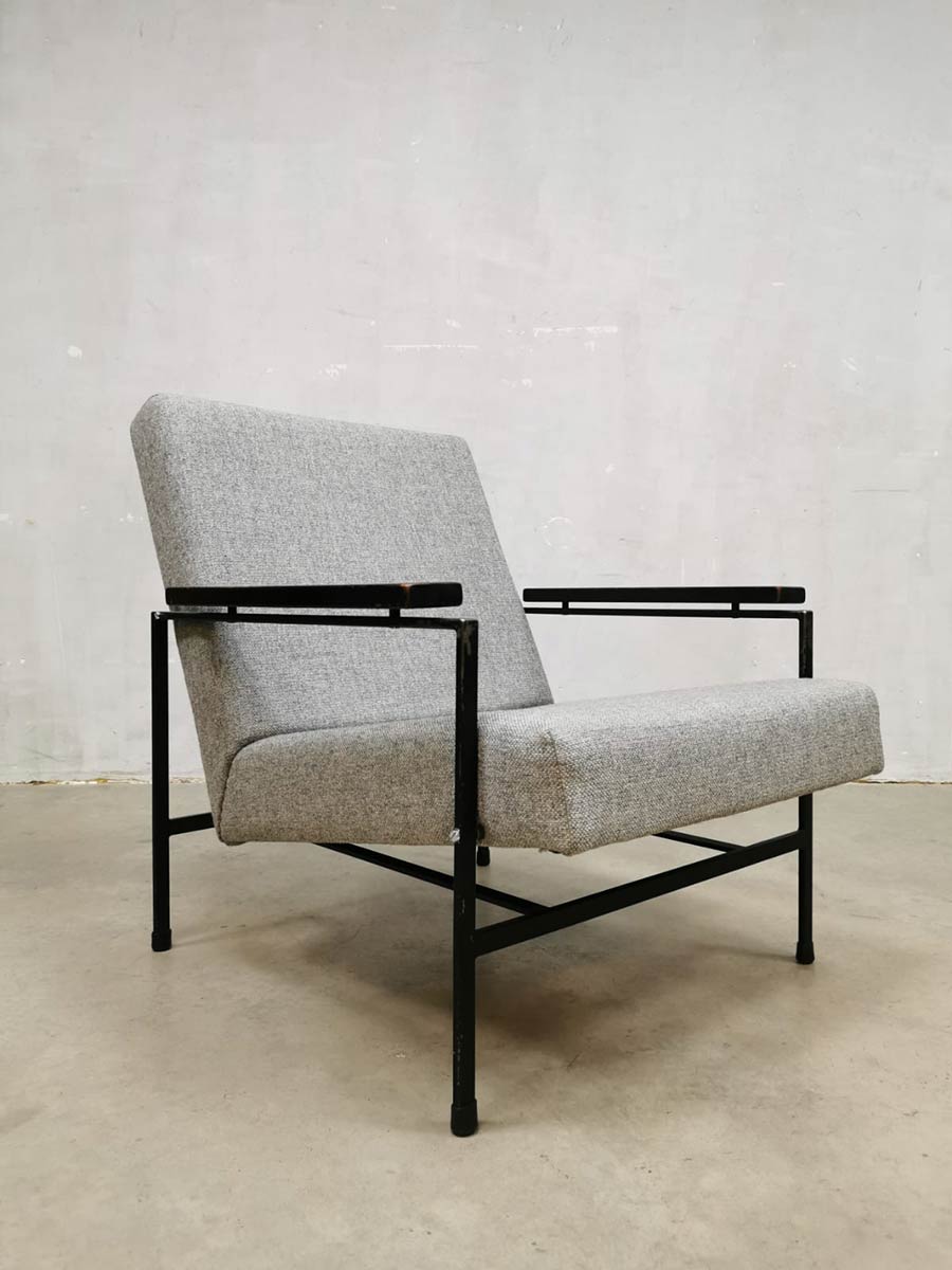Midcentury Dutch design armchair fauteuil Gijs van der Sluis