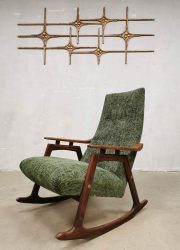 Vintage Danish design schommelstoel retro 'Green Spirit' Scandinavisch retro interior furniture armchair stoel relax fauteuil Deens