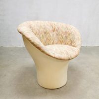 'Space age' Vintage Italian design stoelen kuipstoelen