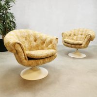 Vintage Swedish space age swivel chairs draaifauteuils Overman 'Geometric pattern'
