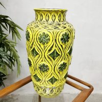 Vintage West Germany ceramic vase 'yellow & green flower' vaas
