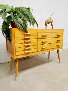 Vintage Industrial chest of drawers cabinet industrieel school ladekastje
