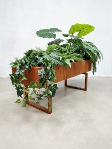 Kai Kristiansen vintage plant stand Deense planten standaard bak Salin Mobler