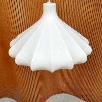 Vintage design 'cocoon' hanglamp pendant light
