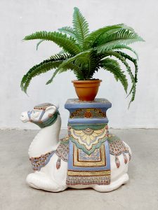 Vintage ceramic plant stand table keramische bijzettafel 'Camel'