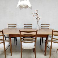 vintage uitklapbare tafel eetkamerset stoelen Cees Braakman Pastoe