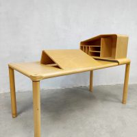 Vintage design writing desk table ergonomic bureau Varier Stokke