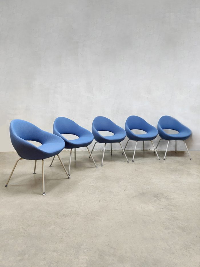 Dutch modern design dining chairs eetkamerstoelen René Holten Artifort Shark
